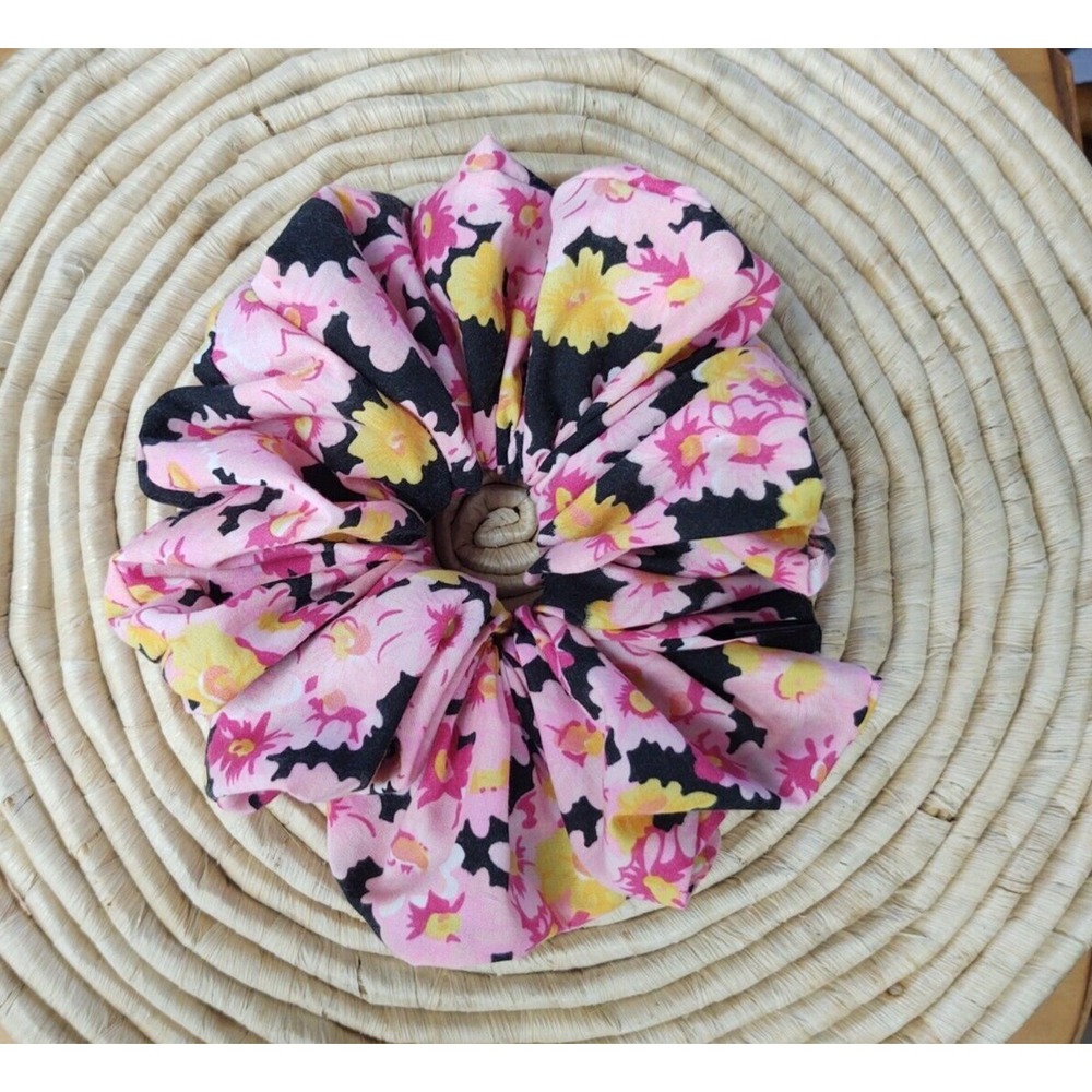 Pink Daffodil Floral Cotton XXL Scrunchie 7" Scrunchie Handcrafted‎